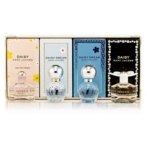 marc jacobs daisy mini perfume|marc jacobs perfume miniatures set.